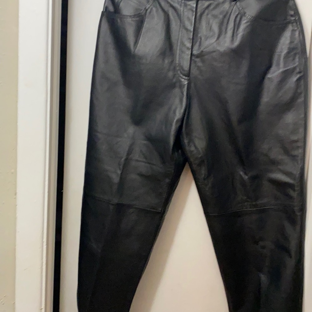 Tower Hill Black Pant.